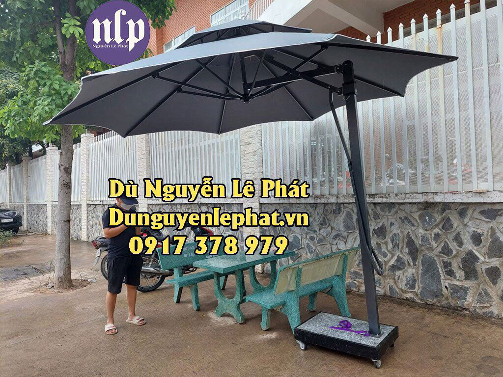 Dù che nắng quán cafe Hóc Môn