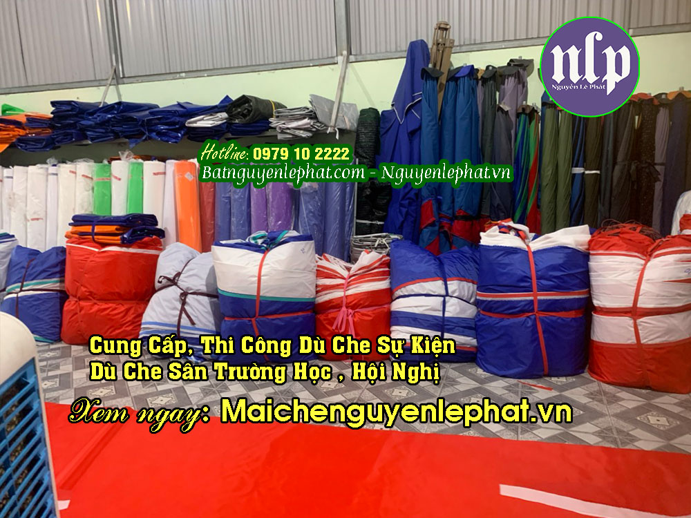 May vải bạt che nắng sân trường